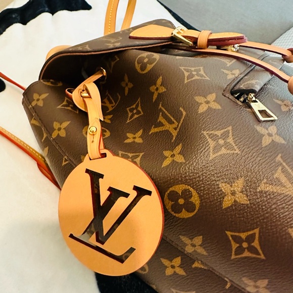 It’s a MONTS NM PM MNG WN M45501 Brand new never used! Very good condition. - Picture 7 of 11